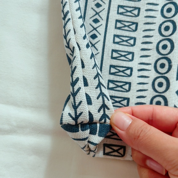 NWOT Small tote wrist bag - Picture 5 of 8